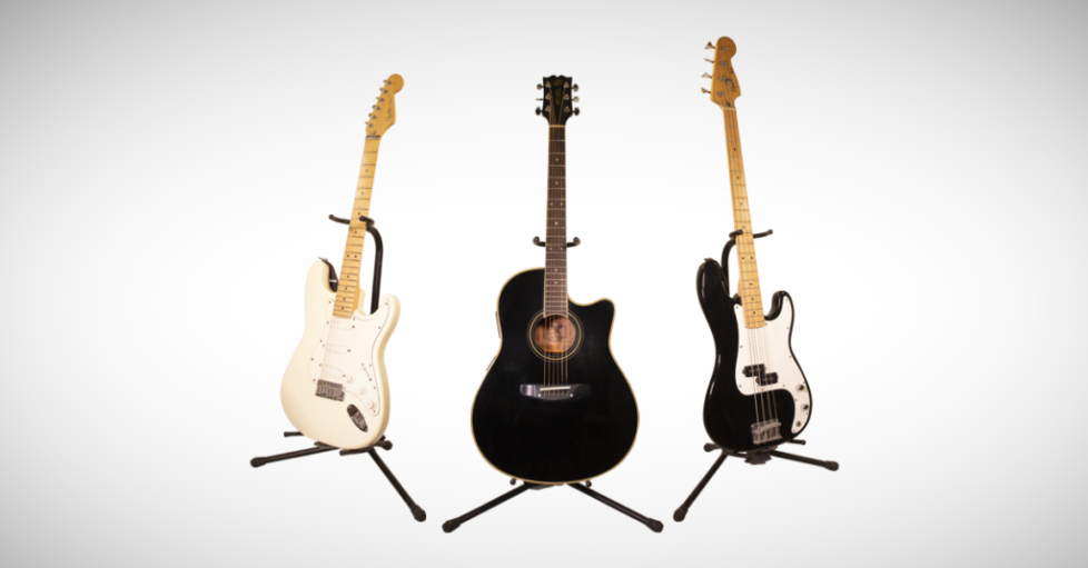 Featured Image - Three Guitars - Fullscreen